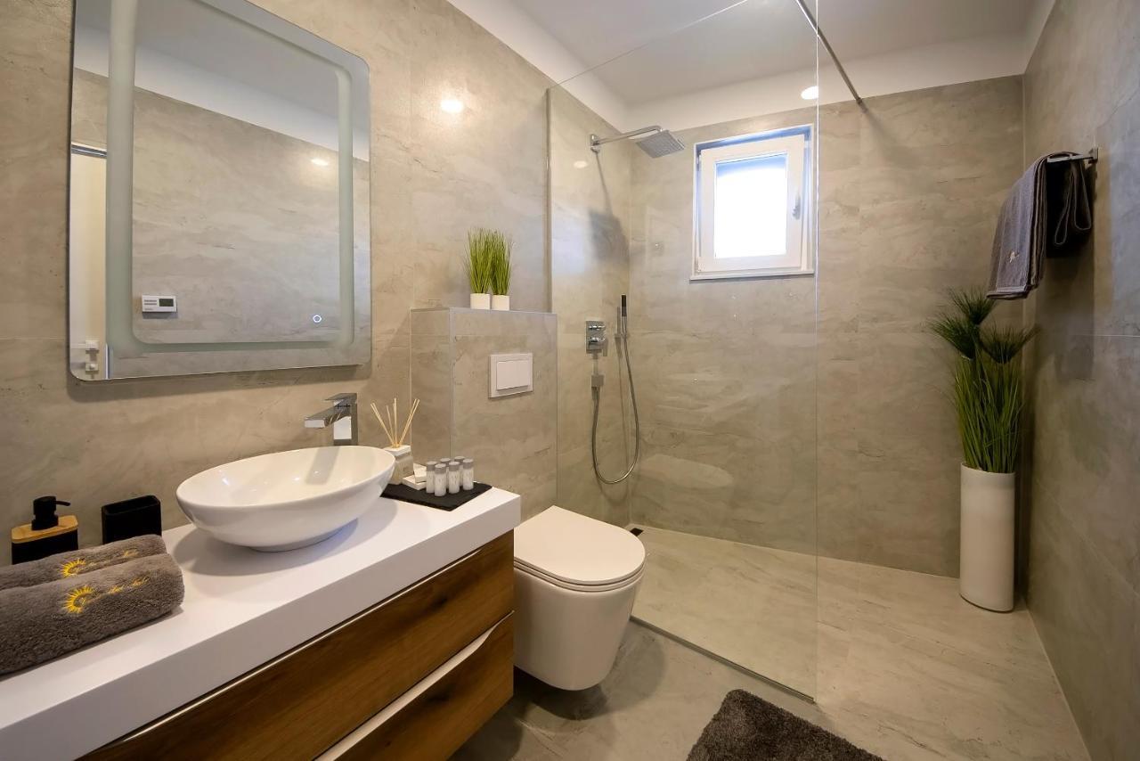 Luxury Apartment Vista Del Sole Шибеник Экстерьер фото